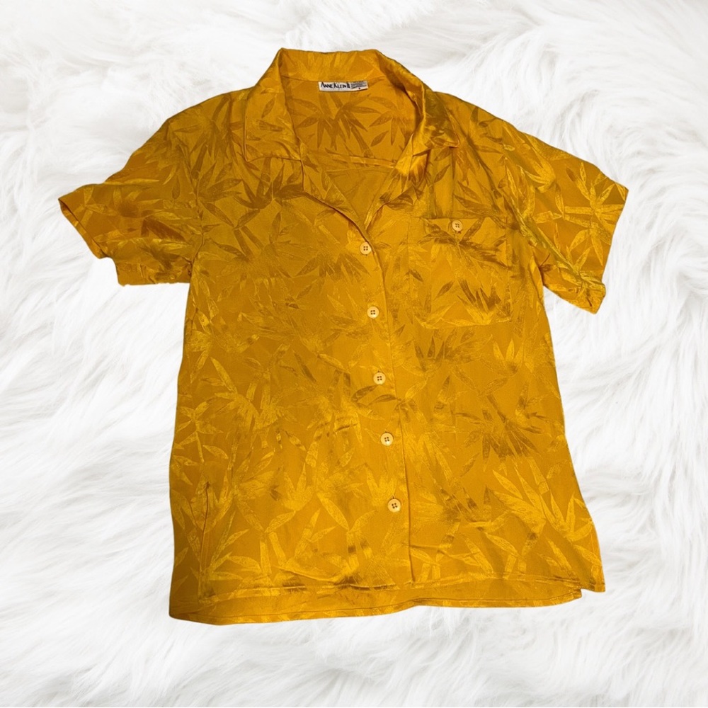 vintage 80s/90s Anne Klein 100% silk jacquard button up top with pocket